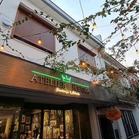 Apartman Reina, Kusadası