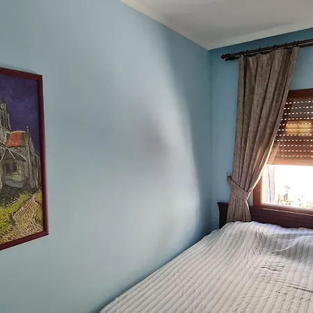 Reina, Kusadası