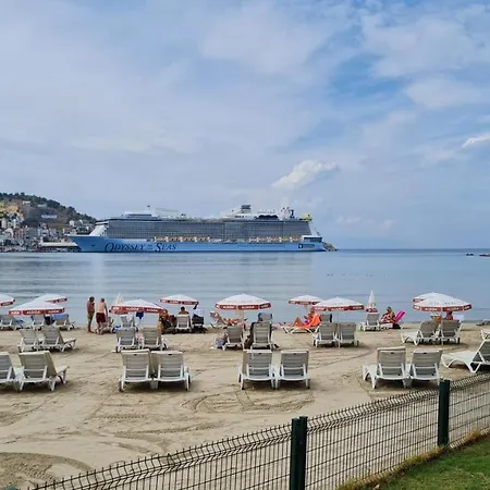 Apartman Reina, *