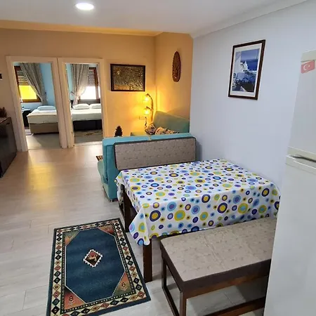 Apartamento Reina, *